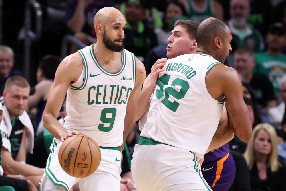 攻防两端的 攻防两端的