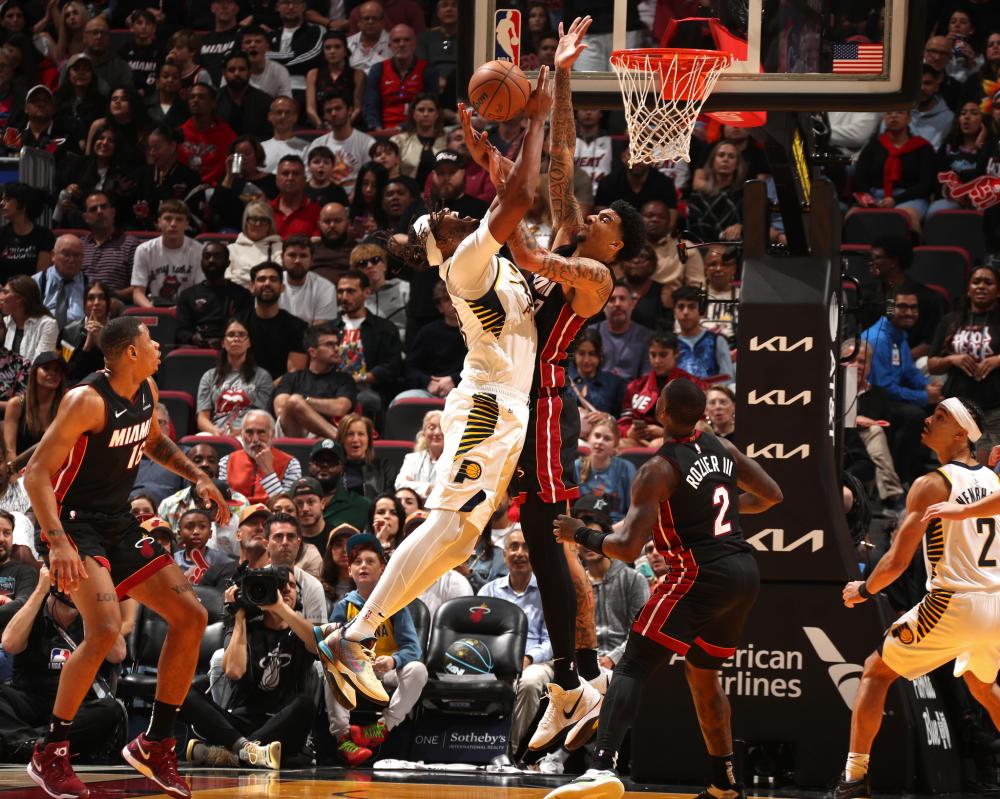 足球历史中 足球历史中