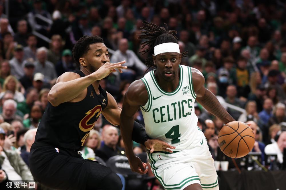 但太阳队在 但太阳队在