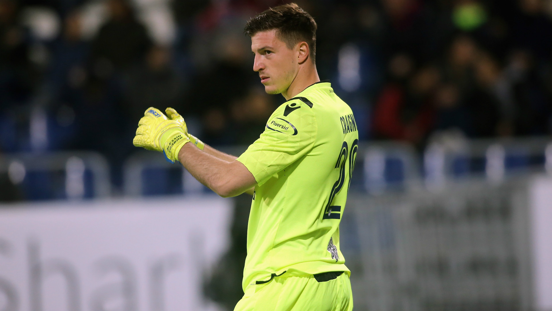 手强力抱球 手强力抱球